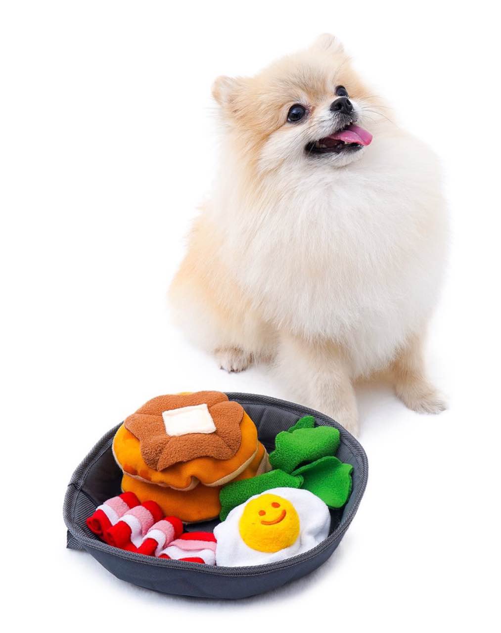 Beejay 2023 New Fashion Breakfast Food Luxury Designer Korean Pet Dog Plush Toys Interactive Training Pet Dog Chew Toys