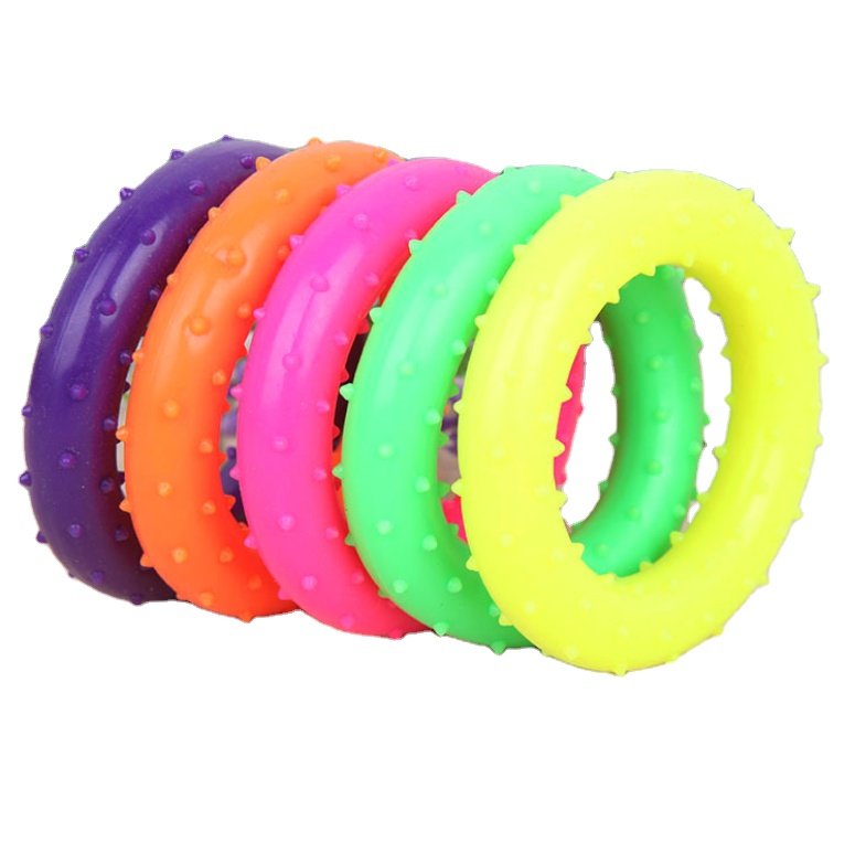 Beejay Wholesale Manufacturer Hot Sale Ring Shape Cheap Durable Tpr Eco Friendly Rubber Pet Dog Chew Toys