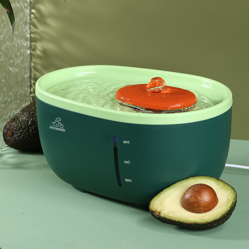 Fashionable Avocado Design Eco-friendly Automatic Dog Drinking Feeder 2 Liter Smart Waterfall Pet Water Fountain