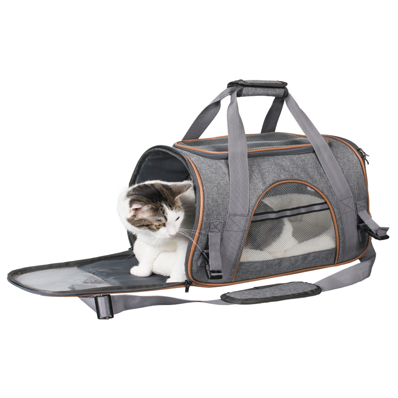 Manufacturer Wholesale Portable Foldable Breathable Travel Small Dog Cat Carrier Bag