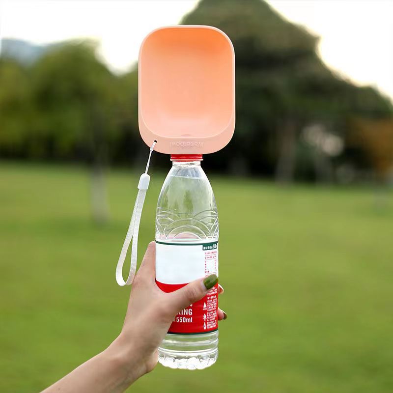 Manufacturer Wholesale Outdoor Portable Dog Water Bottle Dispenser Tool