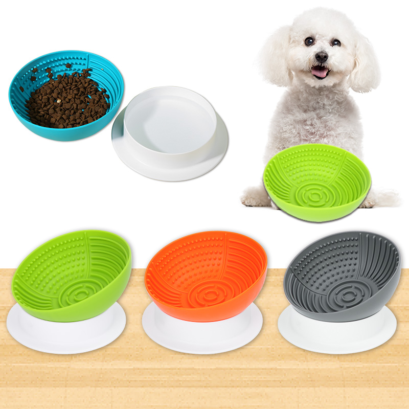 Manufacturer Wholesale Foldable Washing Soft Silicone Dog Slow Feeder Lick Bowl With Base