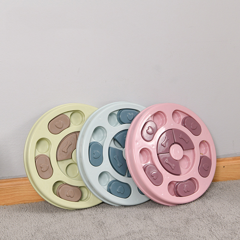 Manufacturer Wholesale Round Paw Hexagon Shape Dog Smart Feeder Toy