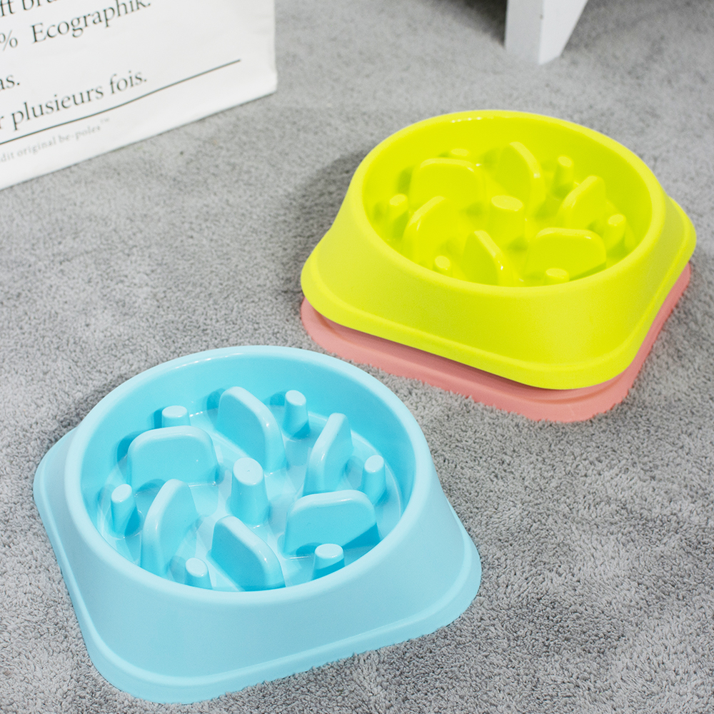 Wholesale Manufacturer Slow Eating Feeder Plastic Travel Outdoor Indoor Dog Pet Bowl