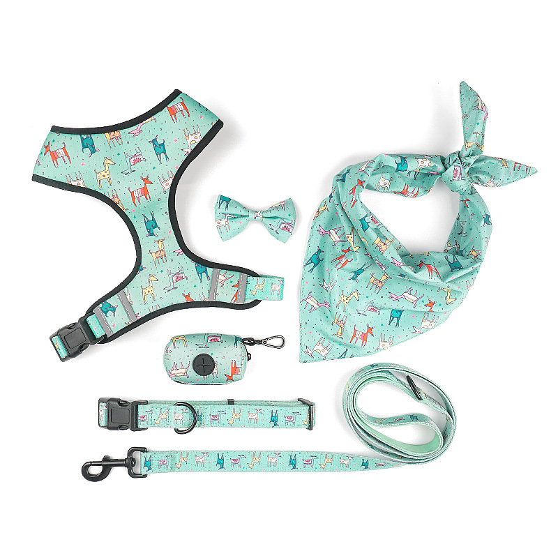 Manufacturer Wholesale Custom Logo Collar Leash Poop Bag Bandana Dog Harness Set