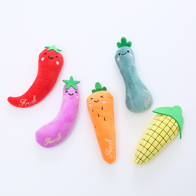 Wholesale Eco-friendly Interactive Vegetables Shaped Plush Catnip Cat Toy