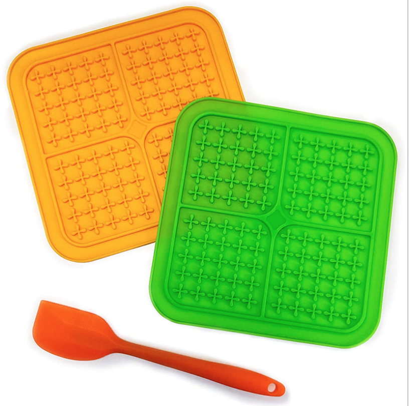 Pet Products Pet Tray Silicone Slow Food Pad Silicone Dog Lick Pad Can Be Customized