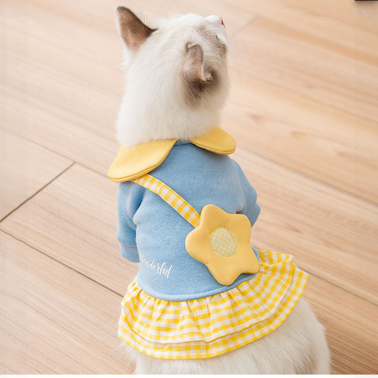 Cat Skirt Puppy Dog Sweater Autumn Winter Small Dog Cute Backpack Designers Dog Clothes Pet
