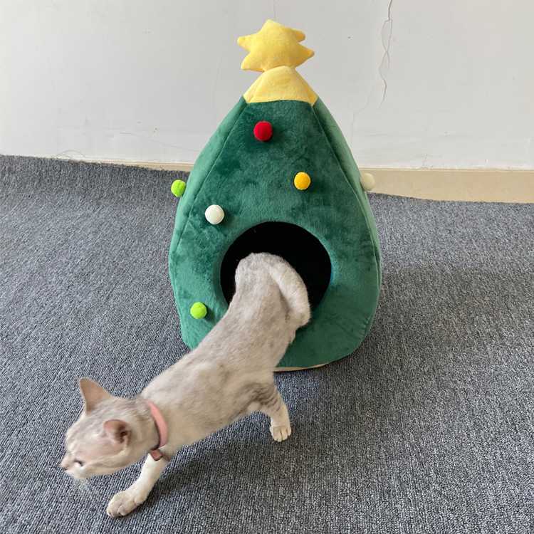 Christmas Tree Cat House Kennel Winter Warm Pet Bed House Mongolian Cat House Christmas Cave Bed