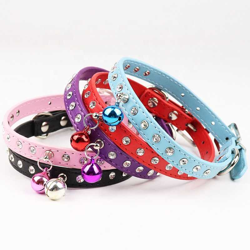 Collar Dog Pet Supplies Leather Pet Collar Adjustable Leather Dog Cat Bell Pet Collar