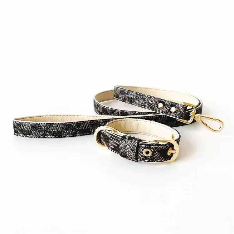 Fashionable Dog Plaid Collar Leash Dog Walking Artifact Pets Collar Leash Set