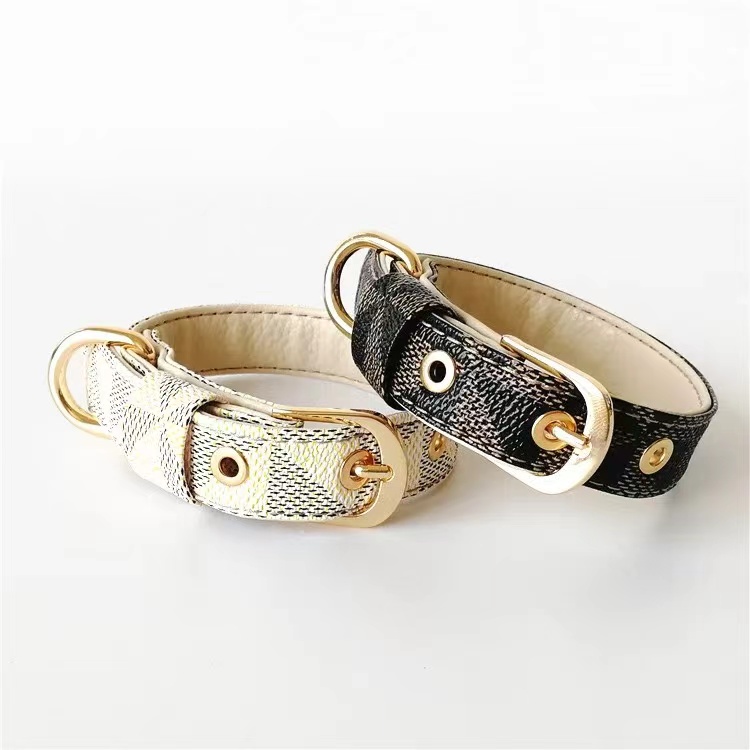 Fashionable Dog Plaid Collar Leash Dog Walking Artifact Pets Collar Leash Set