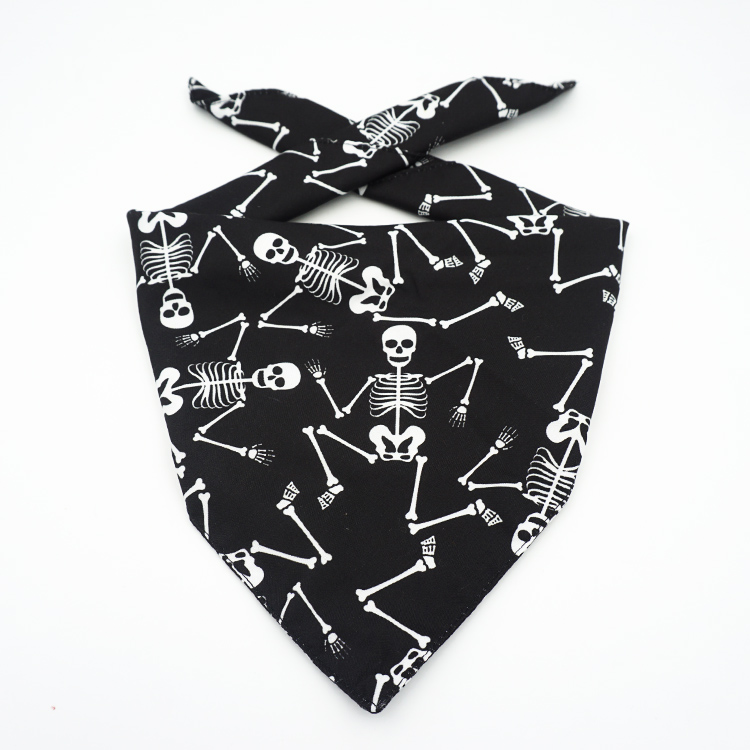 Low MOQ Polyester Scarf Custom Logo Neck Warmer Customized Printing Logo Cotton Silk Pet Bandanas Dog Bandana