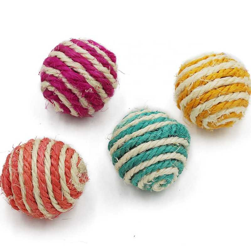 Pet Cat Toy Playing Sisal Cat Toy Ball