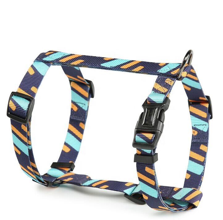 Pet Harness Adjustable Outdoor Pet Vest Nylon Material Vest Dogs Easy Control Small Medium Large Dogs
