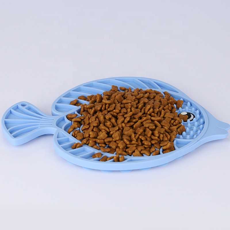 Silicone Slow Feeder Large Dog Food Plates Lick Pad Funny Distraction Grooming Mat Dog Lick Pad Mat