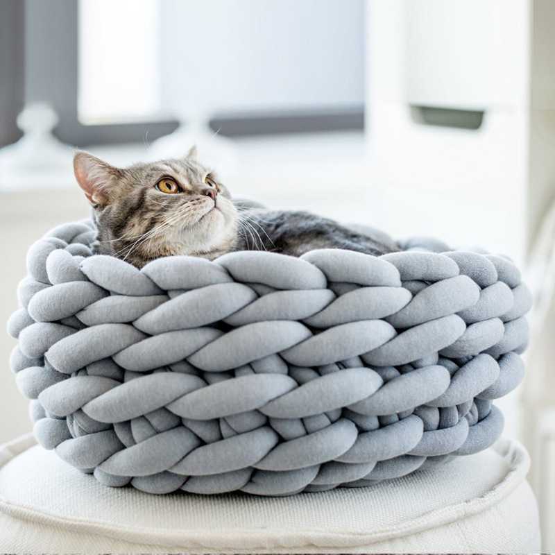 Warmth Various Colors Soft Washable Wooden Pet Bed Dogs Cat Bed