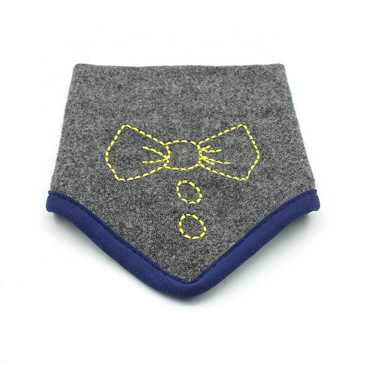 Yuanfei Wholsale Pet Accessories Dog Cat Newfashion Soft Triangular Bandana Neck Scarf Collar Tie