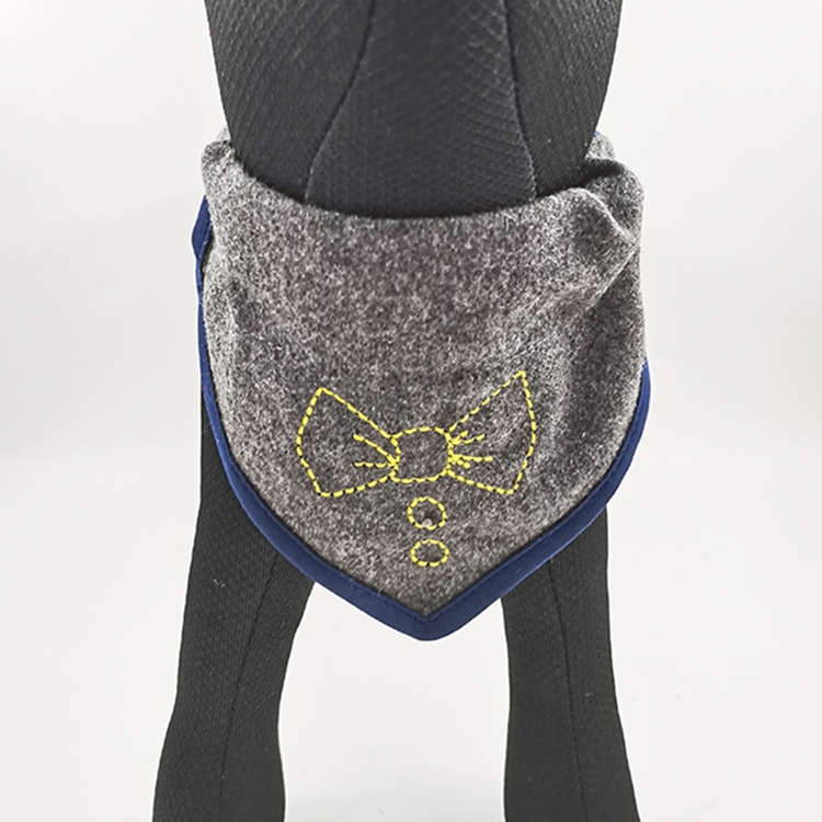 Yuanfei Wholsale Pet Accessories Dog Cat Newfashion Soft Triangular Bandana Neck Scarf Collar Tie
