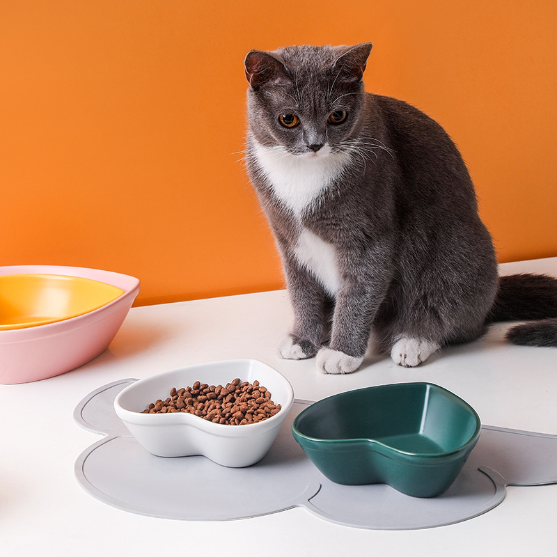 450ml Ceramic Pet Bowl Prevent Blackhead Cat Heart Ceramic Bowls