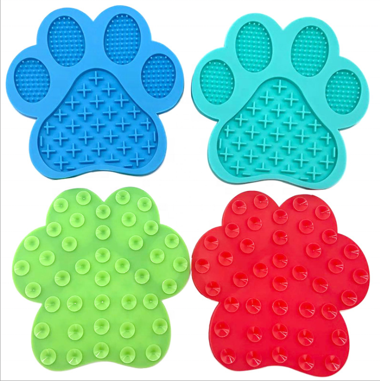 Dog Bowl Slow Feeder Customized Silicone Paw Bath Dog Licking Pad Pet Bowls Feeders Dogs Nad Cats Eating Slow