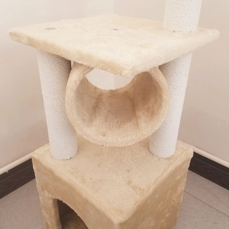 Wooden Scratch Climbing Tower Cotton Hemp Rope Cat Tree With Cave Scraper Cats