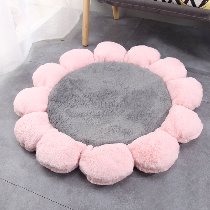 Cute Flower Shape Personalized Cat Sofa Cover Pet Funny Cushion Pads Dog Bed Mat